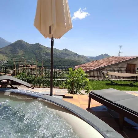 Al Castello Guest house 3*